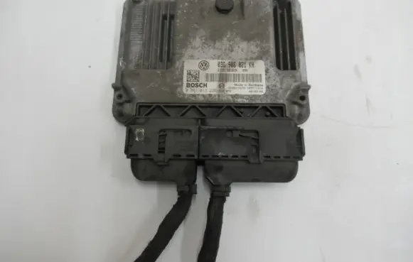 Volkswagen Golf V Engine control unit/module 03G906021KH