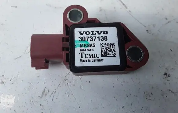 Volvo V70 Airbag deployment crash/impact sensor 30737138