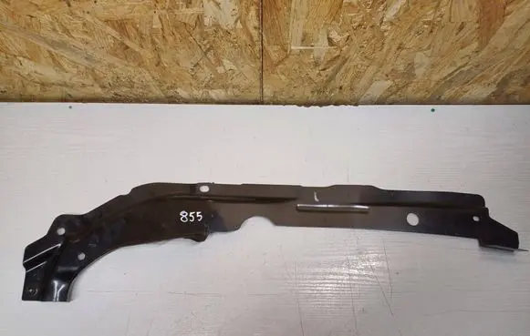 Audi A4 S4 B9 Intercooler pipe mounting bracket 8W0806761A