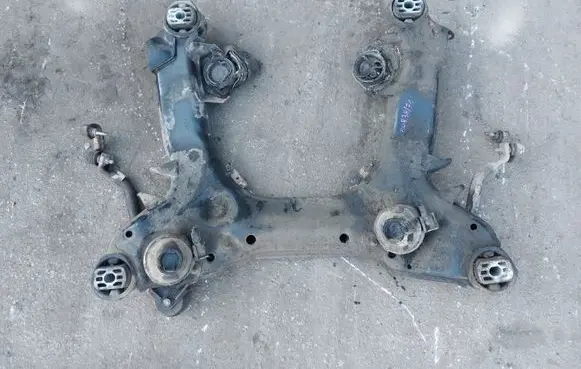 Audi A8 S8 D2 4D Front axle beam