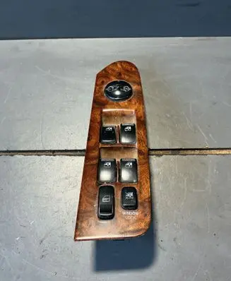 Hyundai Terracan Electric window control switch 93501H1120