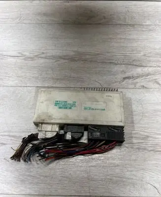 BMW 5 E39 Comfort/convenience module 6913520 61356913520 60837710W