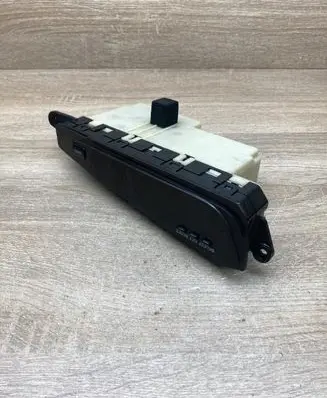 Mazda Xedos 9 Screen/display/small screen 4579903300