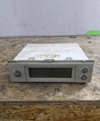Nissan Micra Clock 3Y16694 AX607