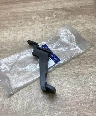Hyundai i20 (GB IB) Front bumper mounting bracket 922751J000