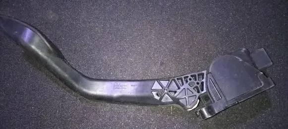 Citroen C4 I Accelerator throttle pedal 0280755043 9651270280