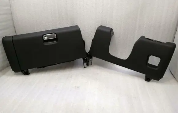 Porsche 911 991 Glove box set 99155220315 99155220211