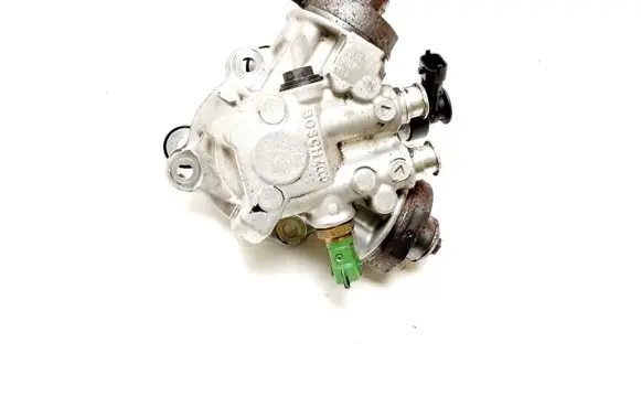 Volvo XC60 Fuel injection high pressure pump 31272896