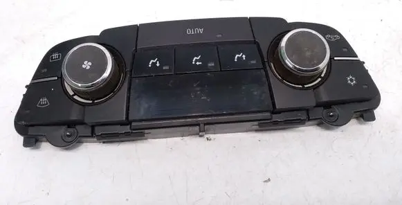 Opel Insignia A Climate control unit 13273095