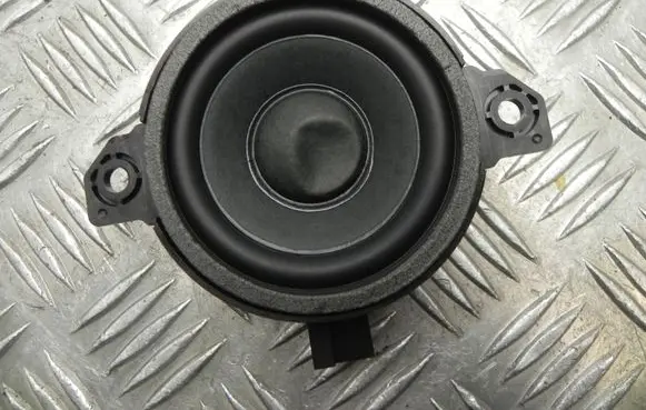 Volvo S90, V90 Front door high frequency speaker 31489617 R2351
