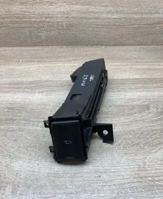 Ford Mondeo Mk III Cup holder 1S7113564B