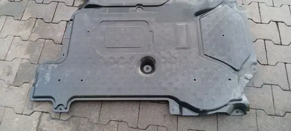 Mercedes-Benz C W204 Engine splash shield/under tray A2045203323MERC1 A2045203323