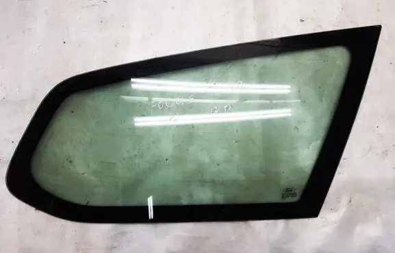 Ford Focus Rear side window