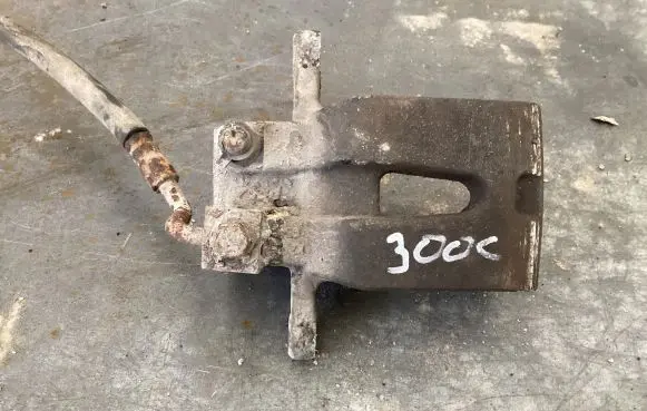 Chrysler 300 - 300C Rear brake caliper 319340