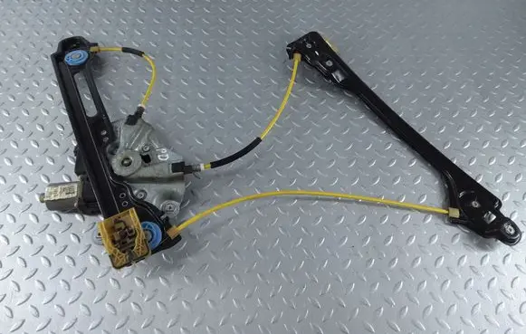 Front door window regulator with motor
