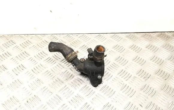 Mercedes-Benz A W169 Thermostat/thermostat housing A6682030275
