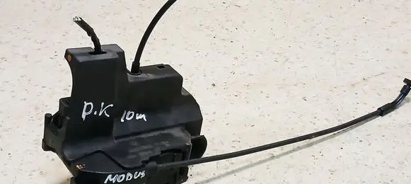 Front door lock