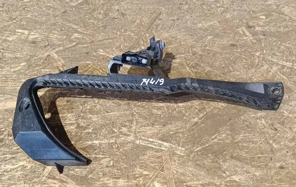 Subaru Outback (BS) Headlight/headlamp mounting bracket 57707AL060