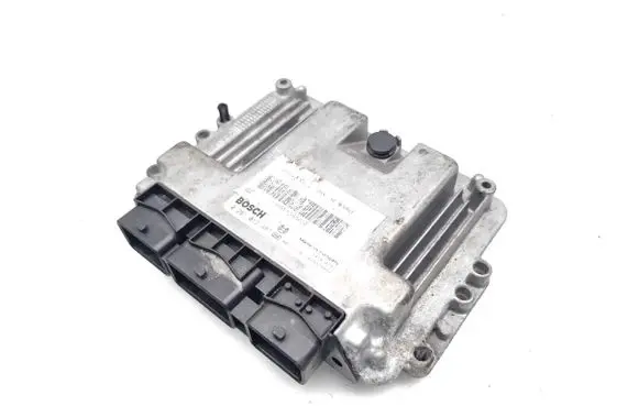 Ford Focus Engine control unit/module 8M5112A650XE 0281012487