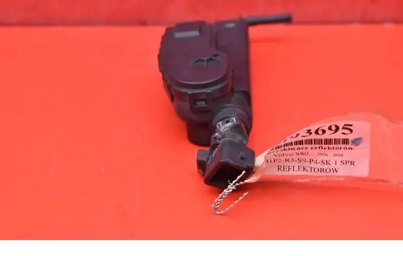 Volvo S80 Windshield washer spray nozzle 30663580
