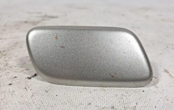 Toyota Corolla Verso AR10 Headlight washer spray nozzle cap/cover 850440F020 1004952