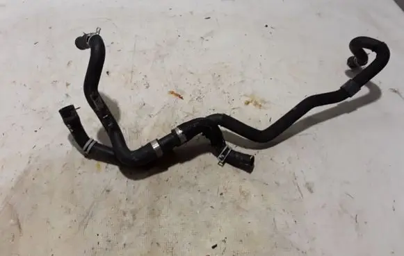 Volvo XC60 Engine coolant pipe/hose 32249715