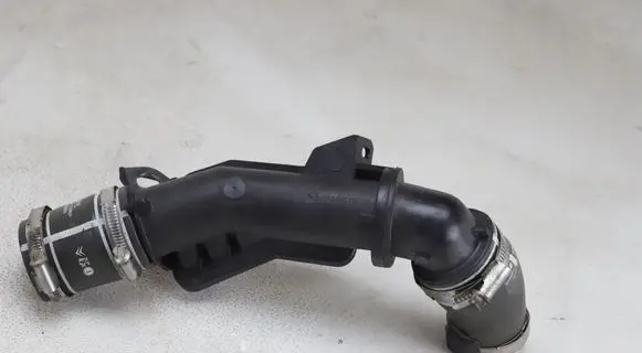 Citroen C5 Intercooler hose/pipe 98697 108808 108809