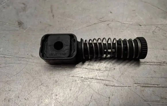 Volkswagen Golf VI Gear shift rod 1K0711761B