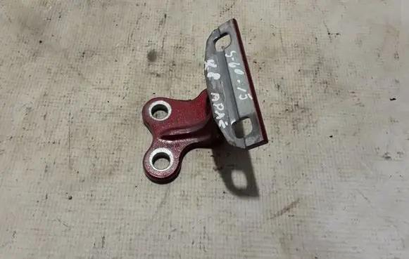 Front door lower hinge
