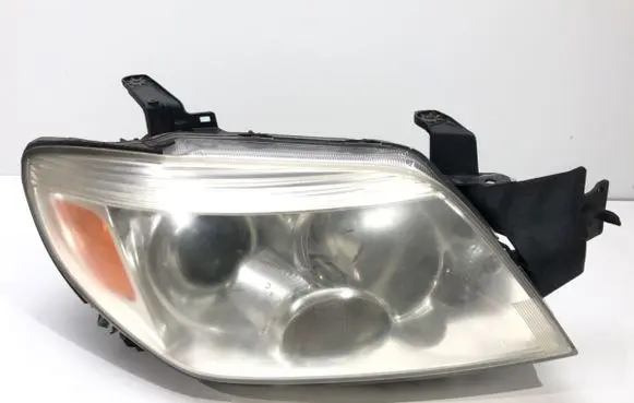 Mitsubishi Outlander Headlight/headlamp