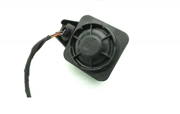 Skoda Superb B8 (3V) Horn signal 5Q0951605A