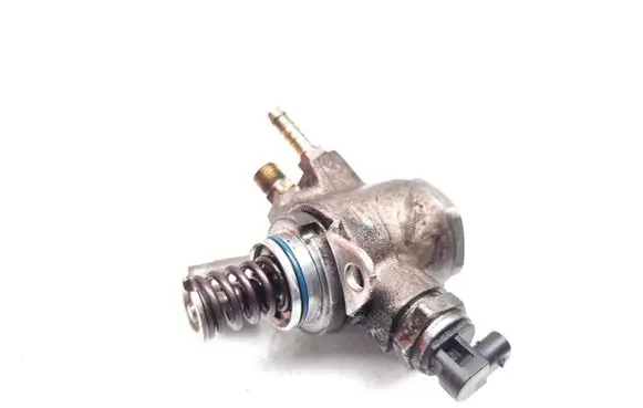 Porsche Panamera (970) Fuel injection high pressure pump 07L127026AB