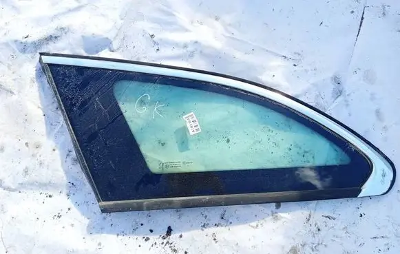 Peugeot 508 Rear side window as2