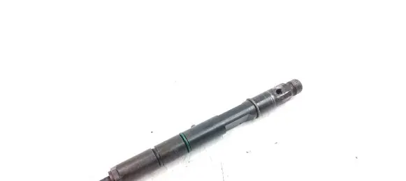 Audi A6 S6 C5 4B Fuel injector 059130201E