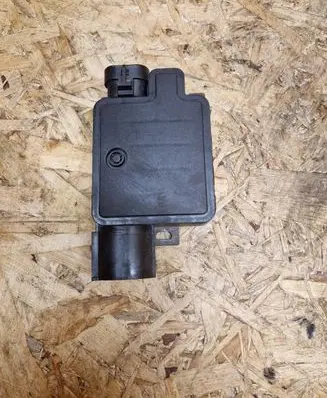 Volvo V40 Fan control module 940009302 565000055917