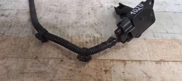 Toyota Corolla Verso AR10 Mass air flow meter 222040N010 MB1974003070 061103