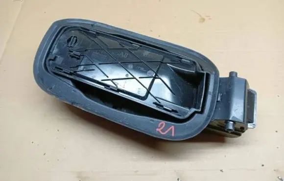 Audi A8 S8 D4 4H Fuel tank cap 4N0809906H 030510