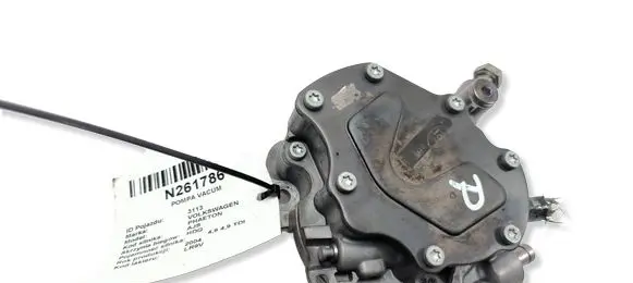 Volkswagen Phaeton Vacuum pump 07Z145209D