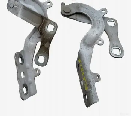 Ford Fiesta Engine bonnet/hood hinges