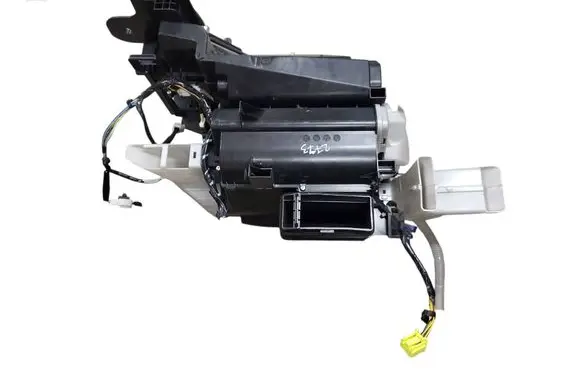 Mazda 6 Interior heater climate box assembly 