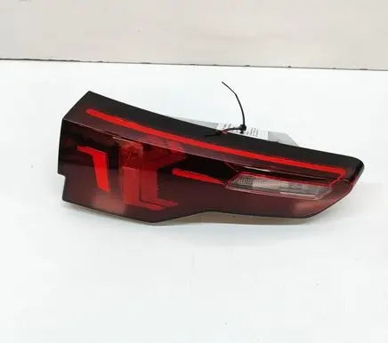 BMW X2 U10 Tailgate rear/tail lights 9448825