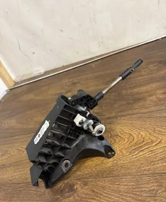 Gear shifter/selector