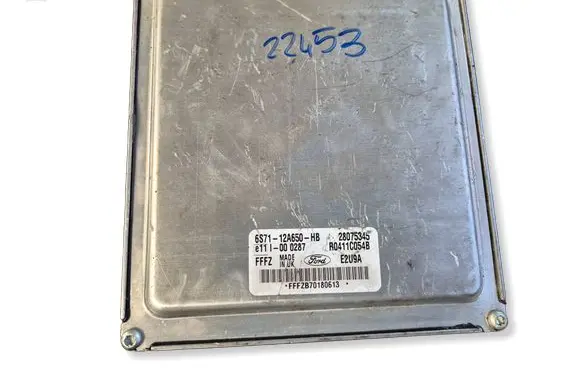 Ford Mondeo Mk III Engine control unit/module 6S7112A650HB 28075345 R0411C054B