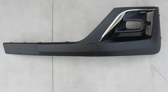 Renault Trafic III (X82) Front bumper splitter molding 261A23784R