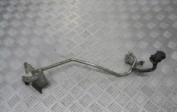 Renault Laguna III Fuel line pipe