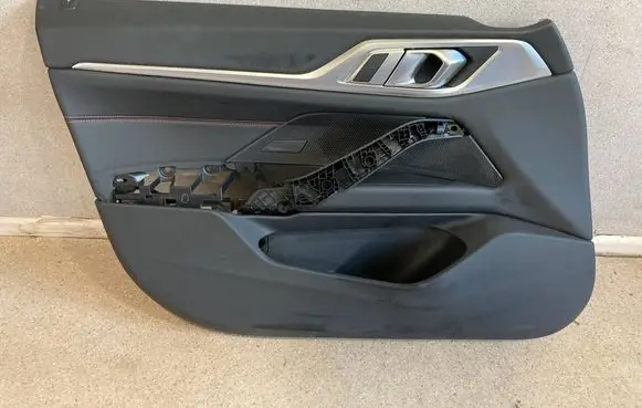 BMW 4 G22 G23 G24 G26 Front door card panel trim 