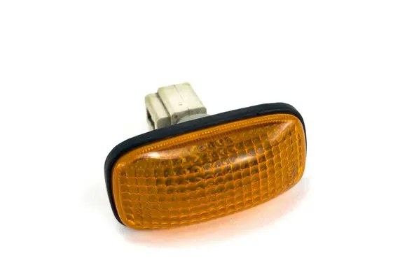 Nissan Primera Front fender indicator light 261602F000 236521