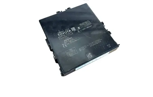 Toyota Camry VIII XV70 Keyless (KESSY) go control unit/module 8999033692 2336005550