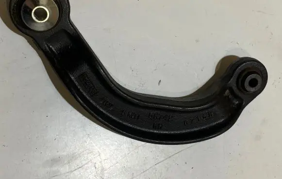 Ford Mustang VI Rear control arm 5K742