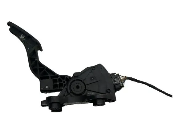 KIA Ceed Accelerator throttle pedal 32700XXXXX